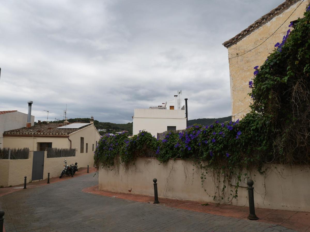 Hostal De La Placa - Hotel Boutique Cabrils Exteriér fotografie