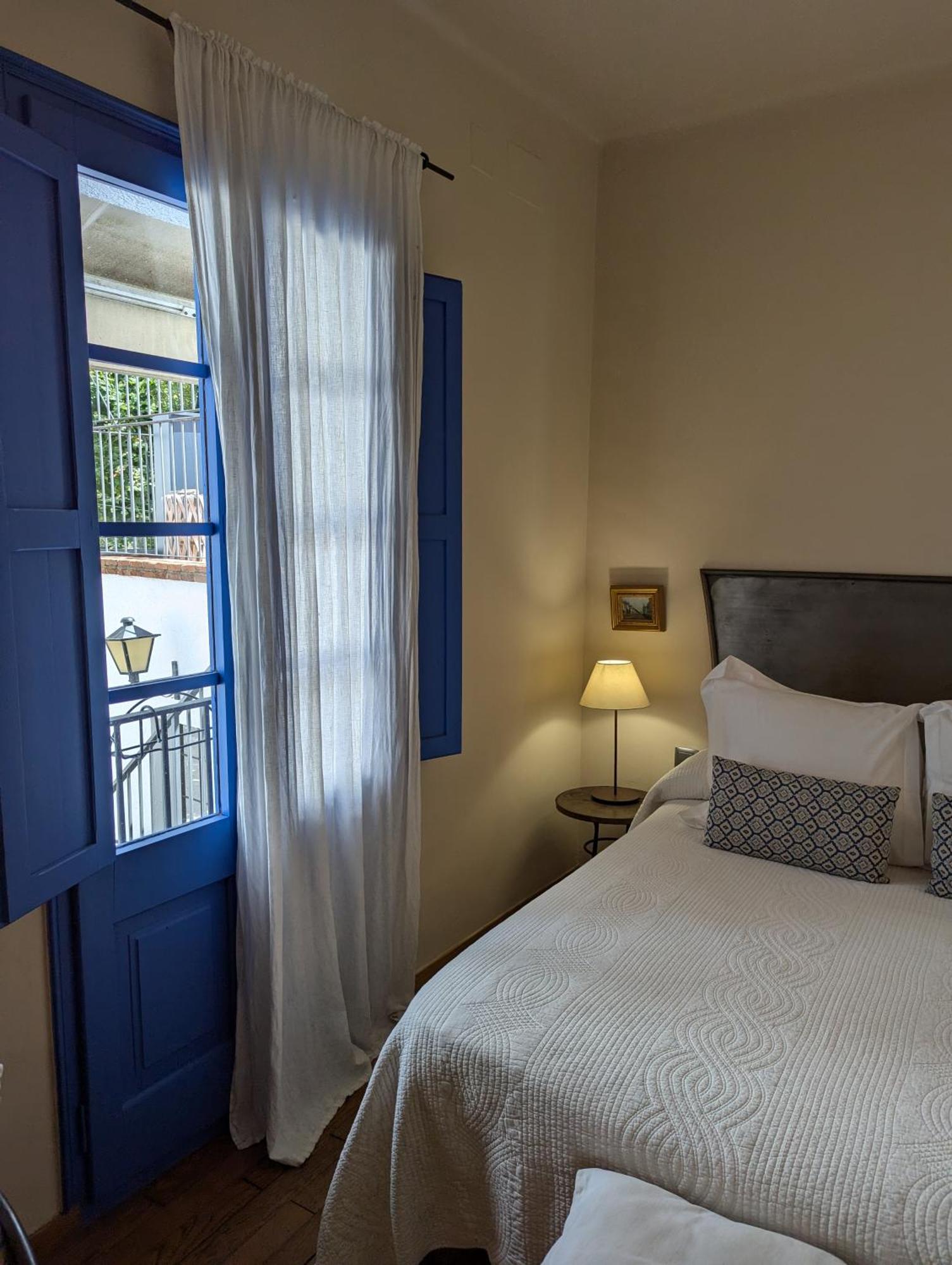 Hostal De La Placa - Hotel Boutique Cabrils Exteriér fotografie