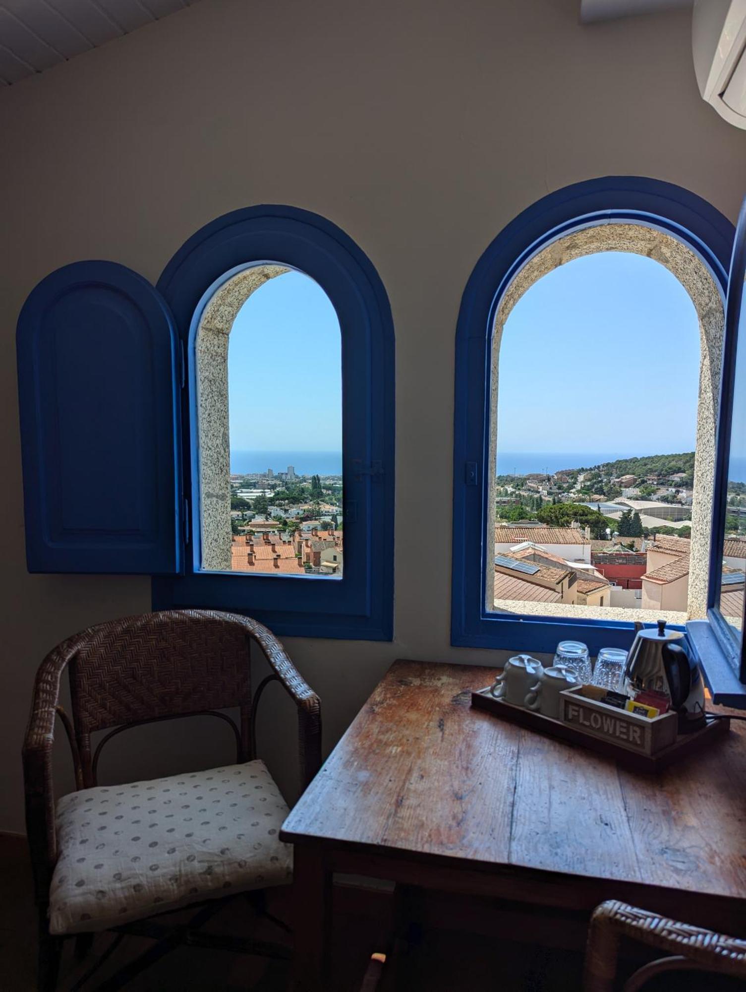 Hostal De La Placa - Hotel Boutique Cabrils Exteriér fotografie