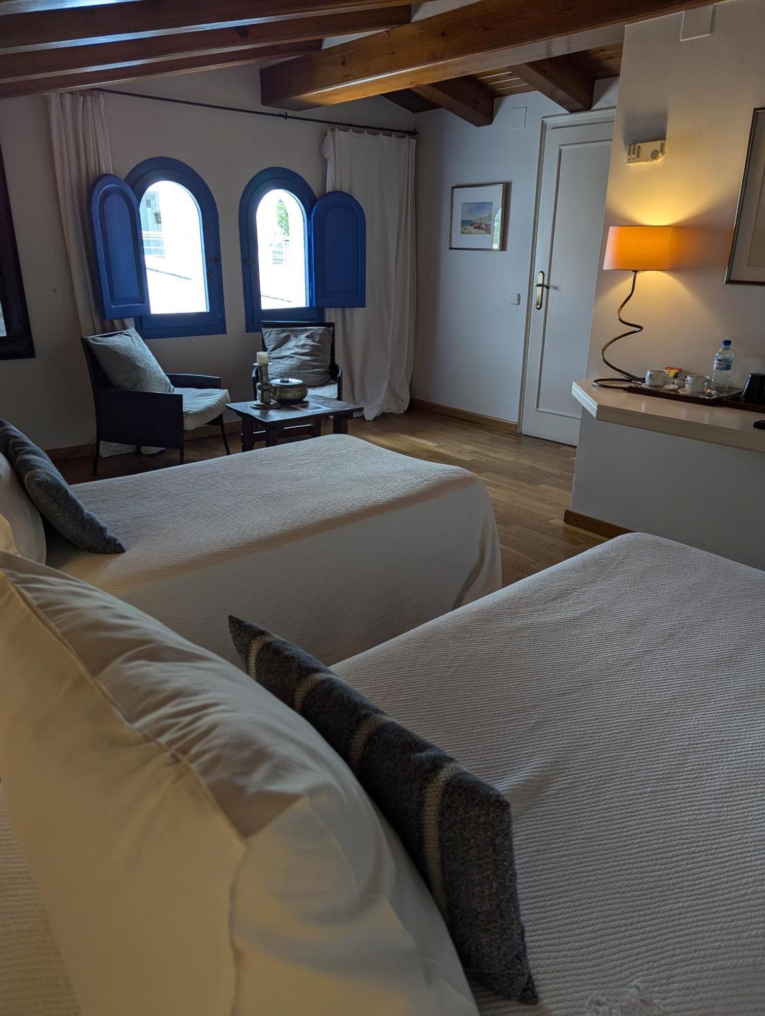 Hostal De La Placa - Hotel Boutique Cabrils Exteriér fotografie
