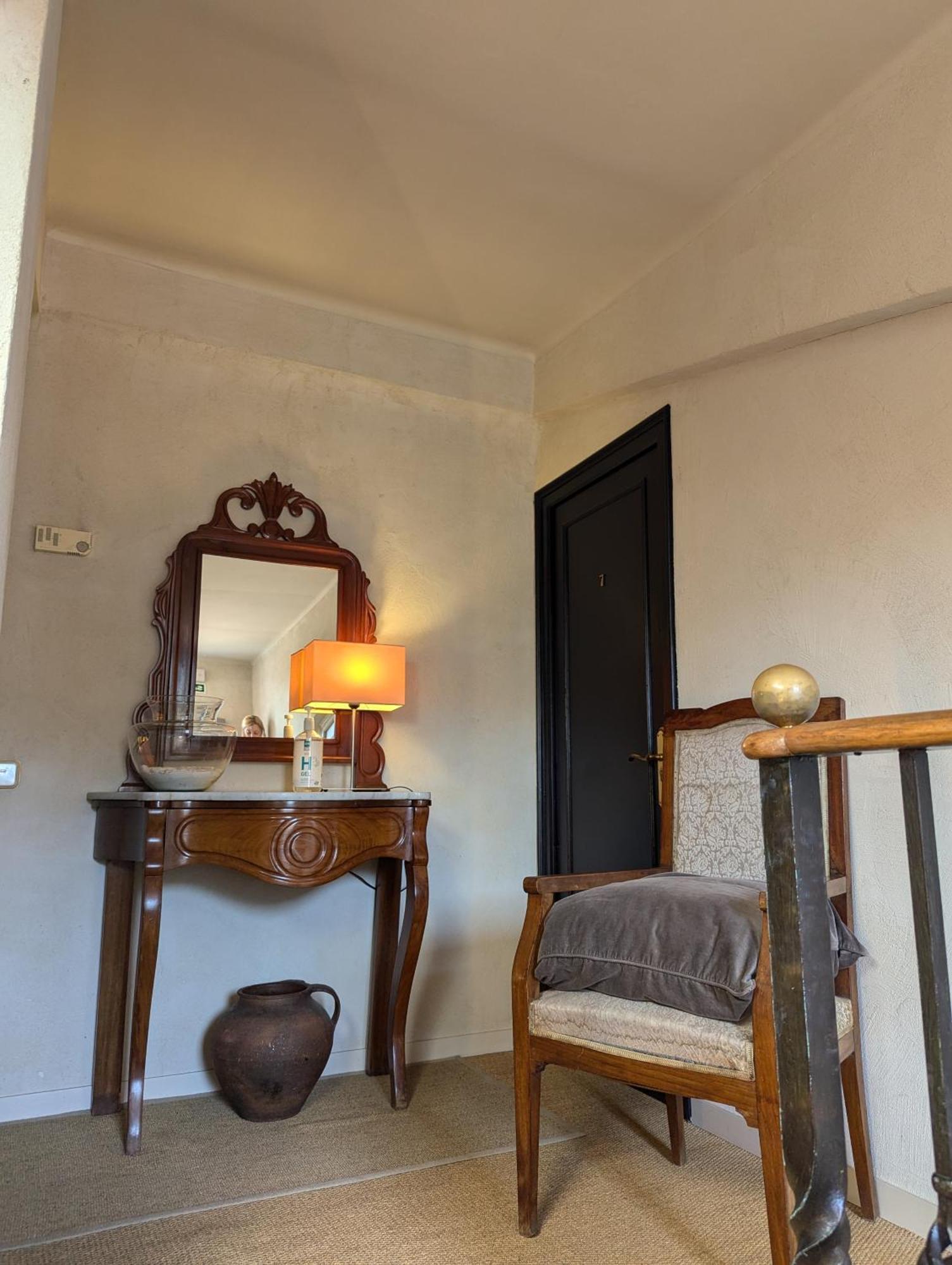 Hostal De La Placa - Hotel Boutique Cabrils Exteriér fotografie